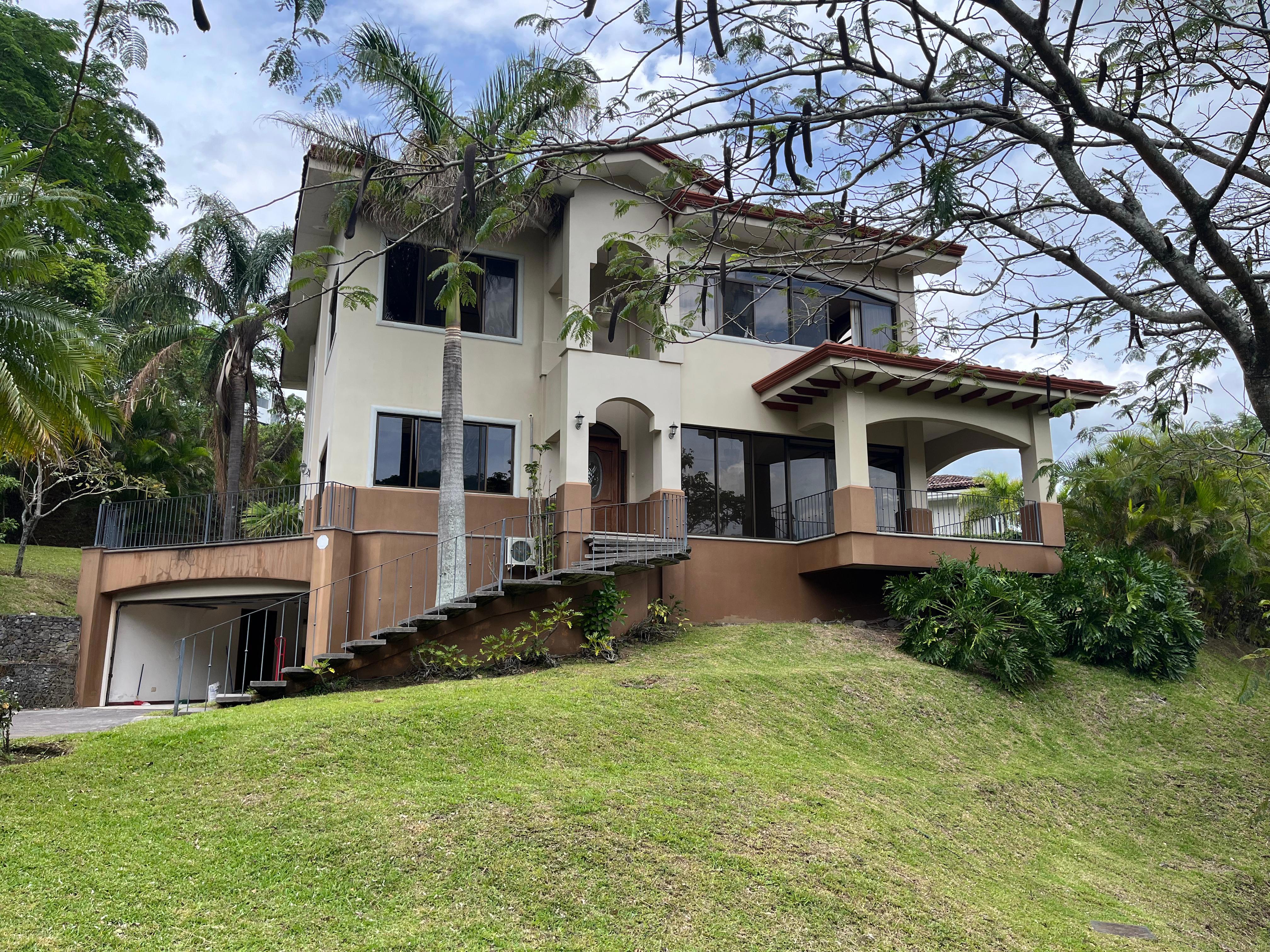 Condominio Cerro Colón