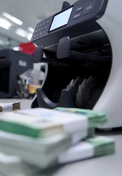 Recolección y procesamiento de efectivo