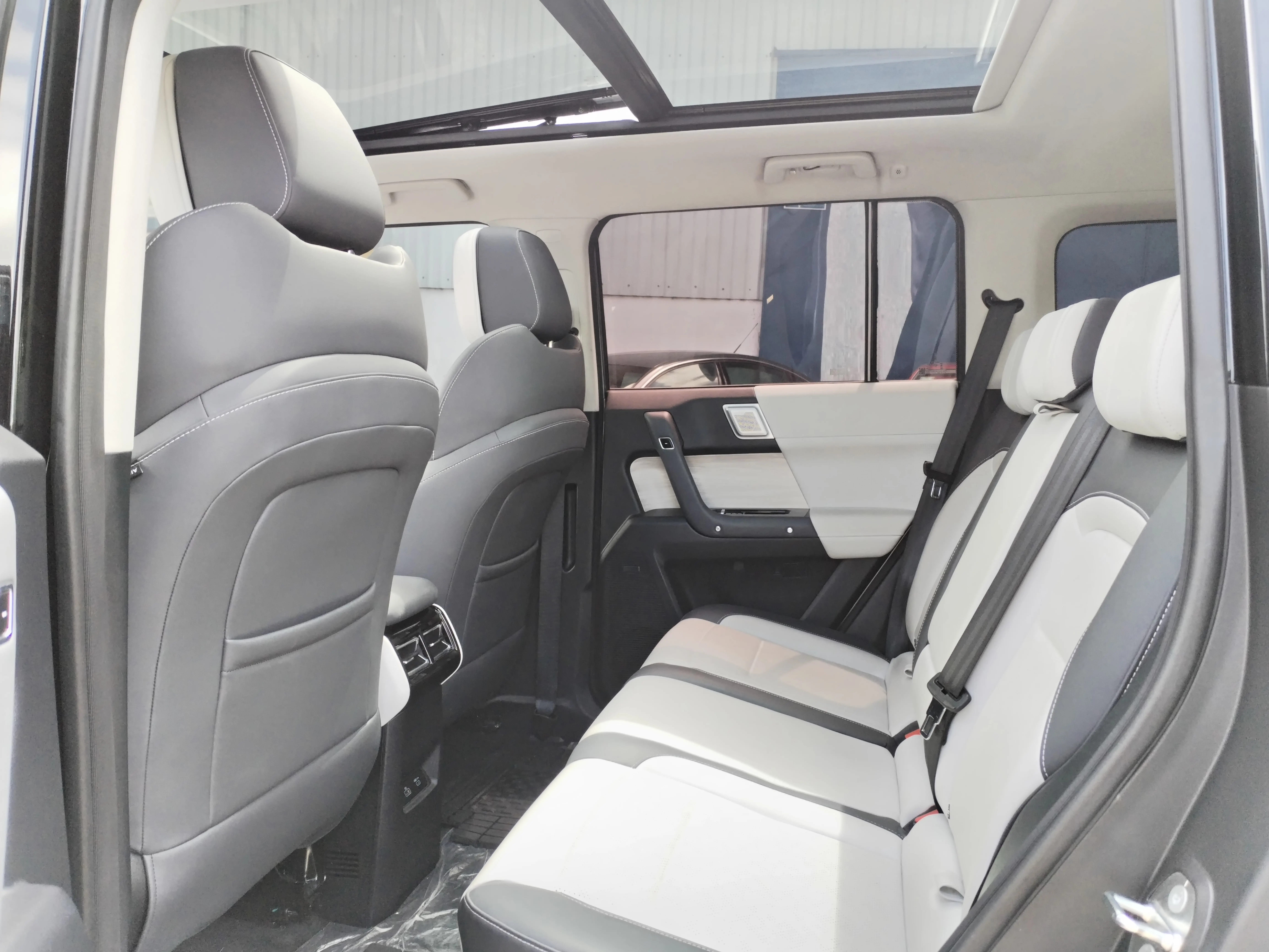 Chery ICAR 03