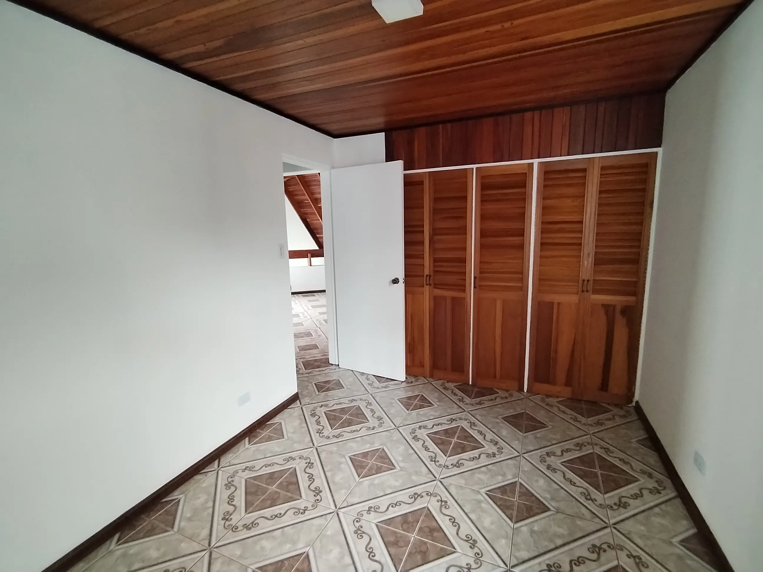 Vivienda en Moravia, Los Colegios