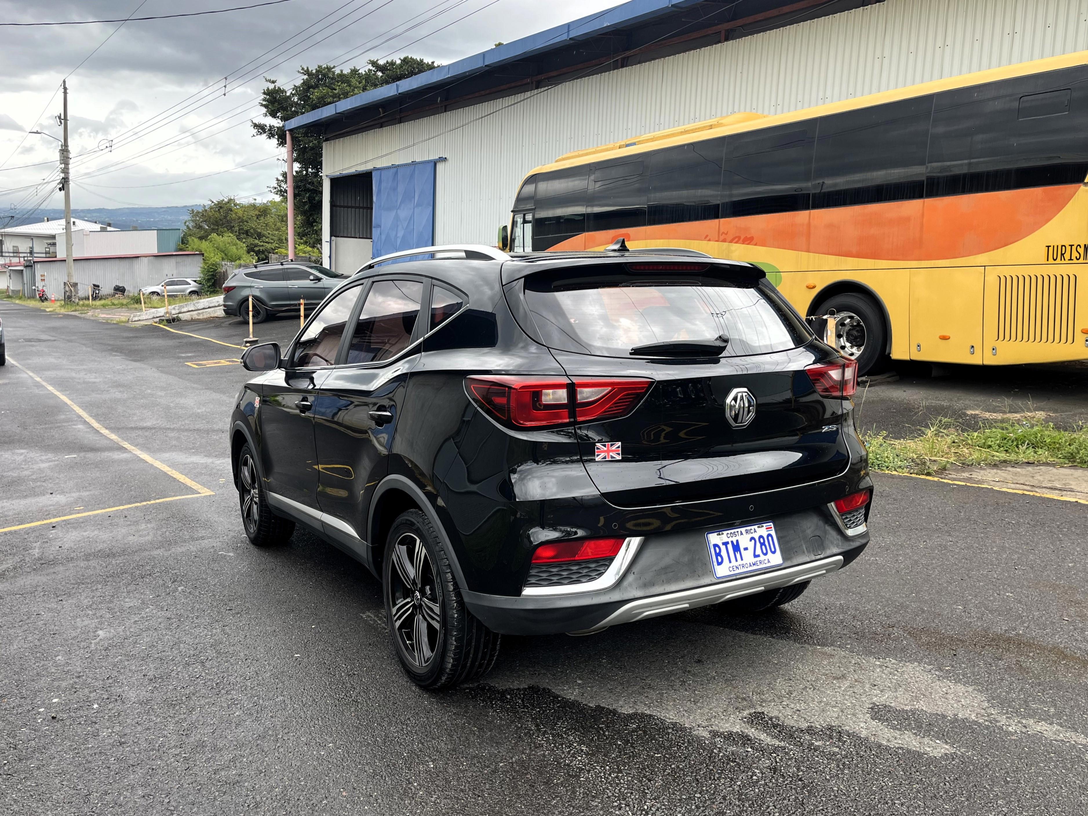MG ZS COM